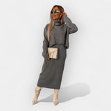 Comfortable Midi Dress with Turtleneck