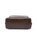 Stella | Classic backpack with double zip closure and simple design