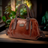 Silk | Timeless, luxurious bag with a bold statement