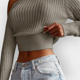 Tatiana – Short Sweater with Long Sleeves